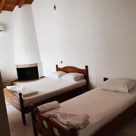 Petros Hotel