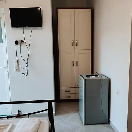 Petros Hotel